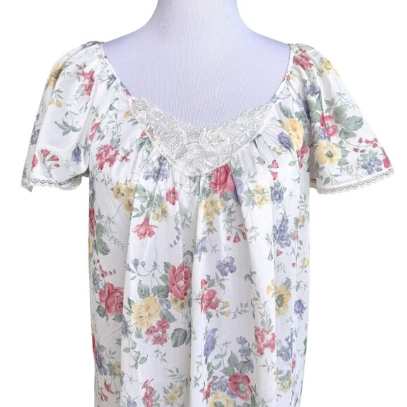 VTG Vanity Fair 2 Pc Floral Lace Nightgown & Robe Peignoir Set Size Medium NEW - Picture 9 of 10